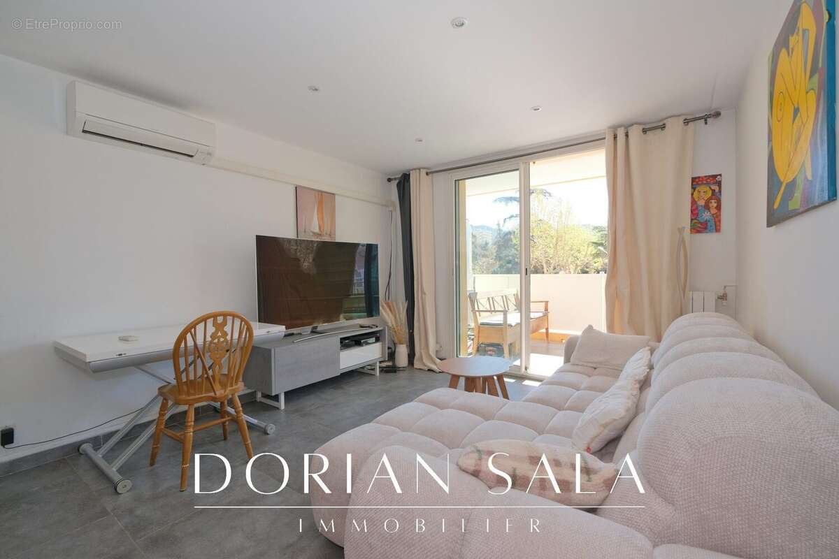 Appartement à MARSEILLE-10E