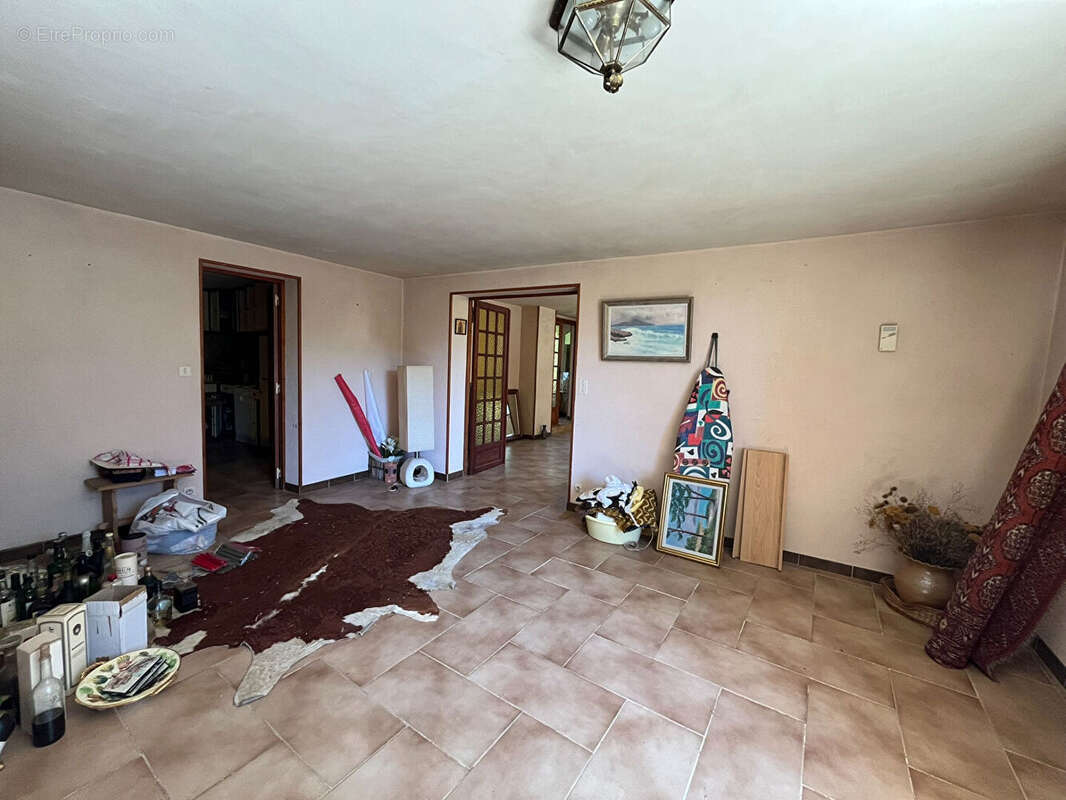 Maison à MAROLLES-LES-BAILLY