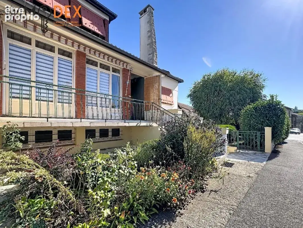 Photo Maison à Berru au prix de 315 000€