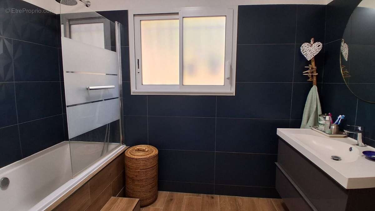 Maison à DREMIL-LAFAGE