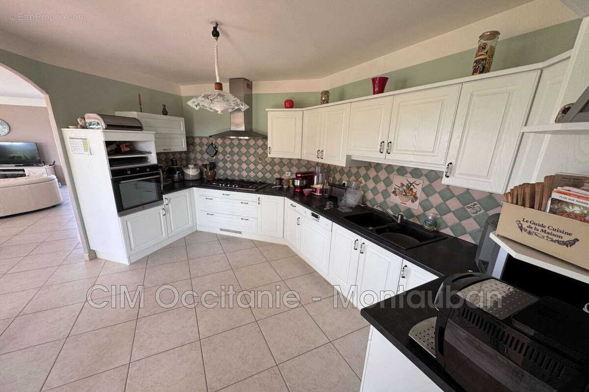 Maison 146 m² à Sainte-Juliette  - photo 9