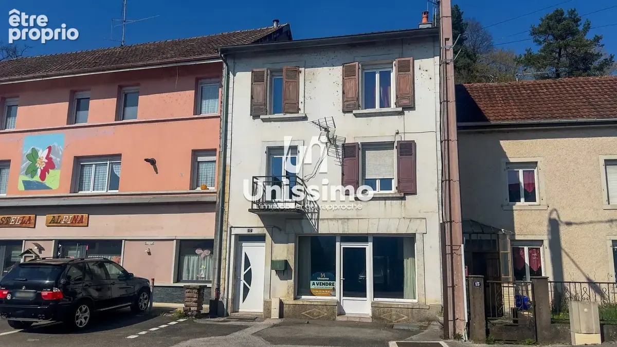 Maison à LONGEVELLE-SUR-DOUBS