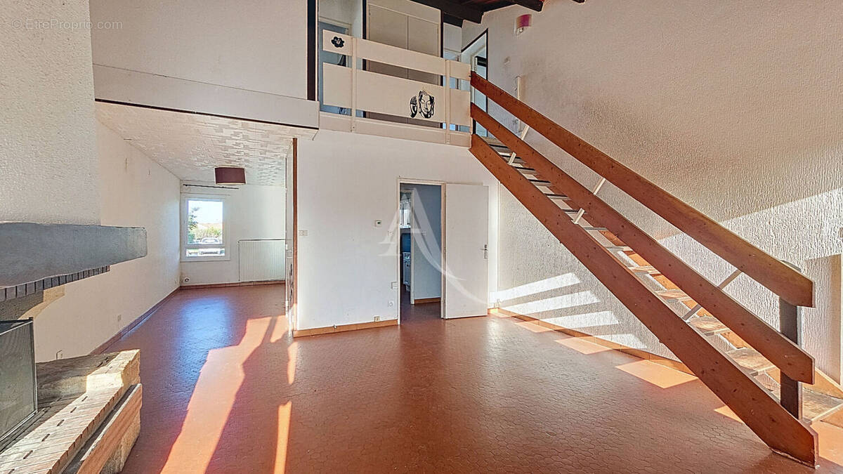 Maison à SAINT-JEAN