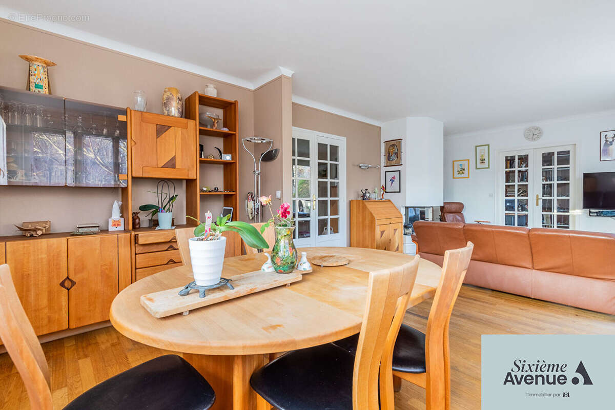 Maison à CHILLY-MAZARIN