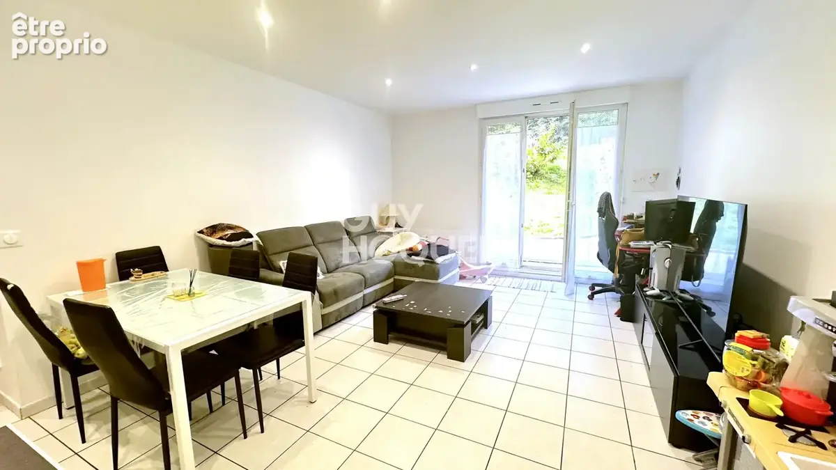 Appartement- 3 pièces à Forges- Les- Bains- plain pied - photo 4