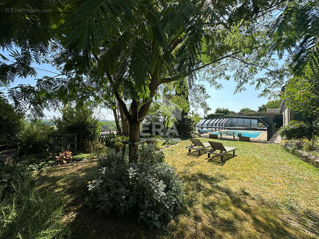 Maison à PALLUAU-SUR-INDRE