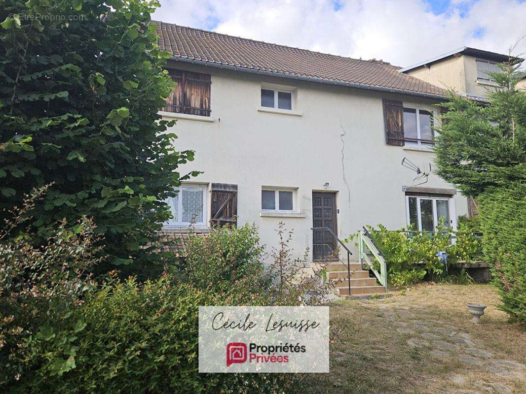 Maison familiale avec travaux, au calme, en centre-ville - photo 11