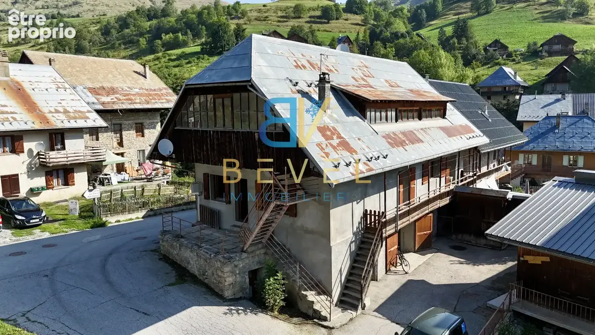 Maison à SAINT-JEAN-D'ARVES