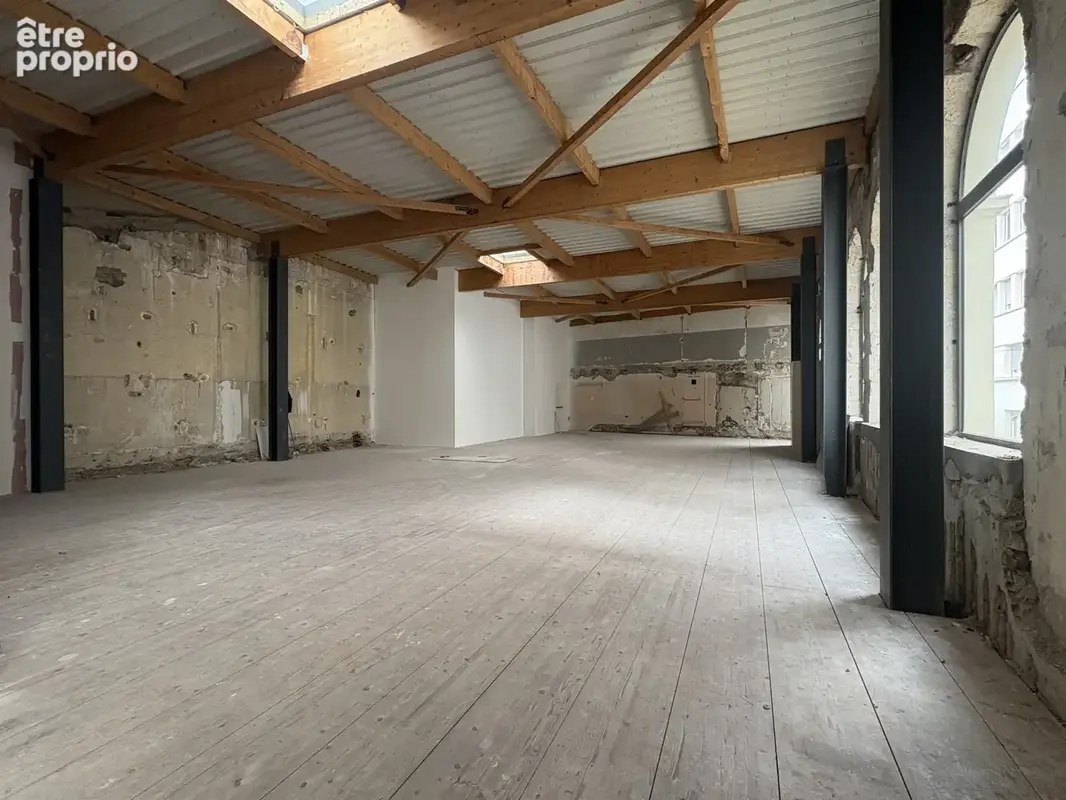 Magnifique plateau a amenager / triangle d'or vichy - photo 3