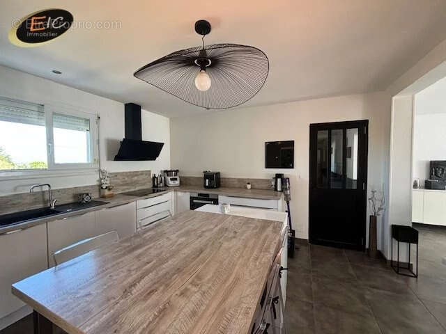 Maison à SALLES-D'AUDE