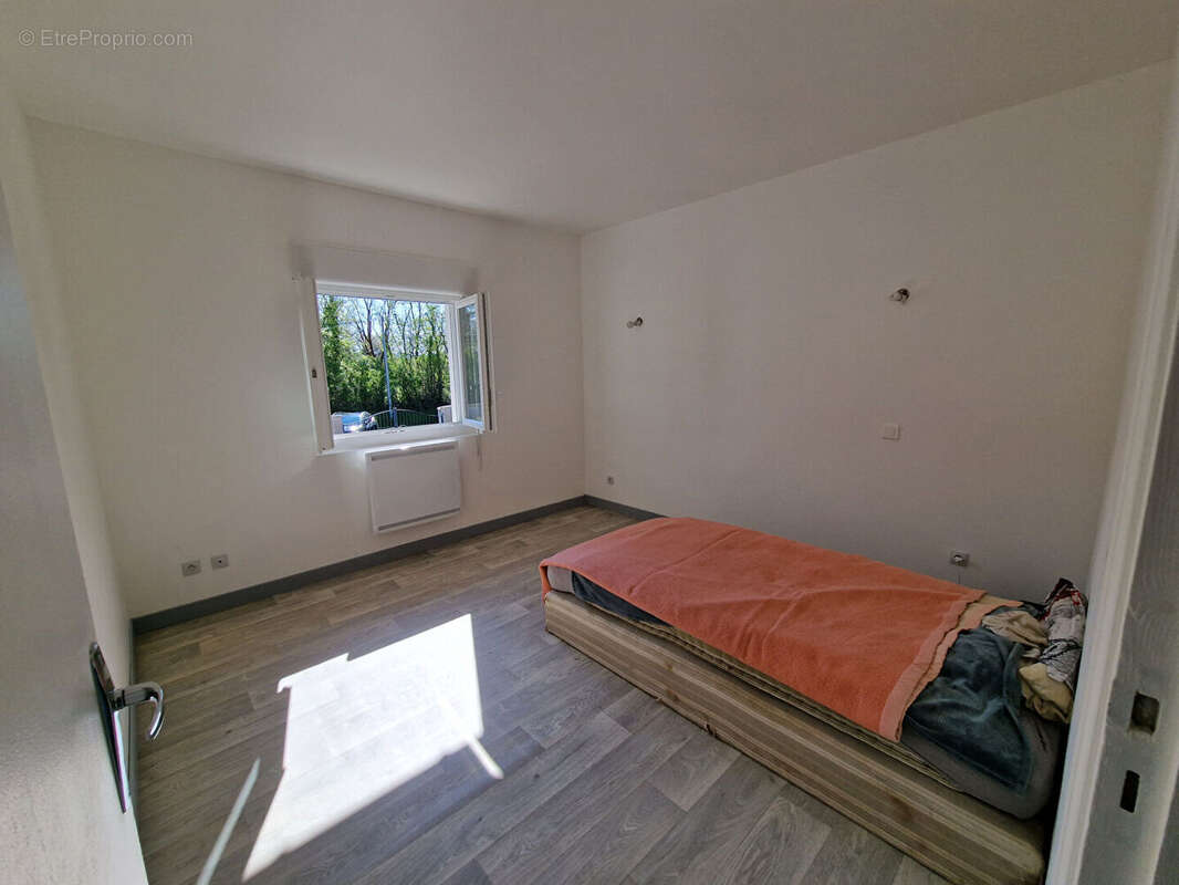 Maison coussay les bois - photo 12