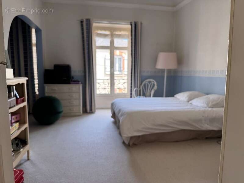 Maison de 1860 en hyper centre ville Lavallois - photo 7