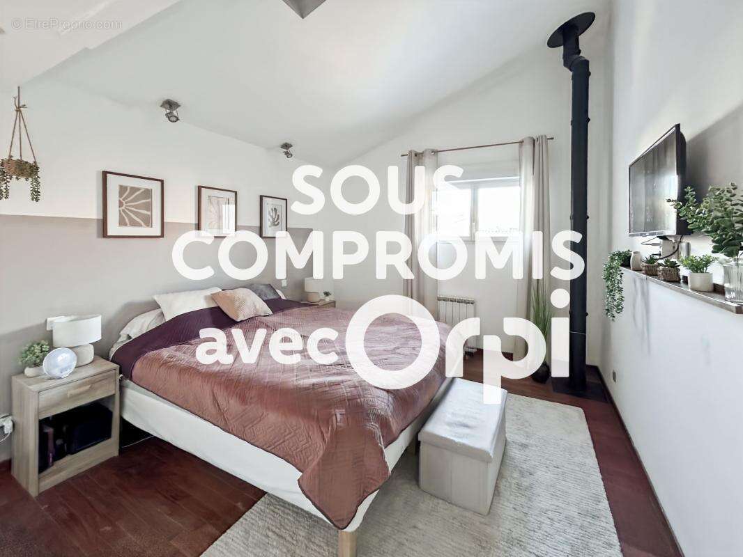 Maison à SAINT-MARTIN-BOULOGNE