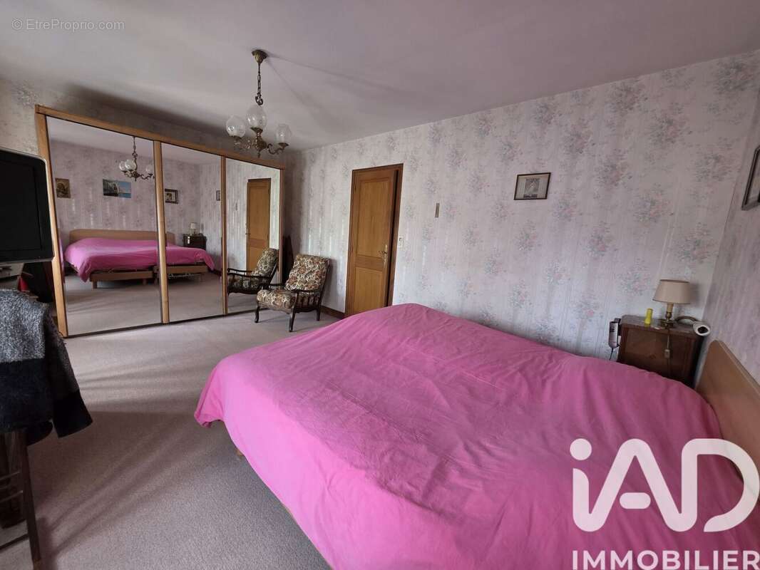 Maison 180 m² à Teigny  - photo 9