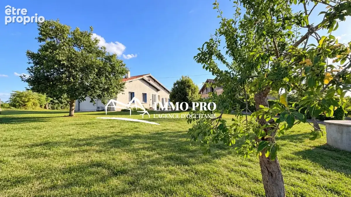 l'Isle Jourdain  Cadre privilégié   Maison de campagne - Vue Pyrénées - photo 13