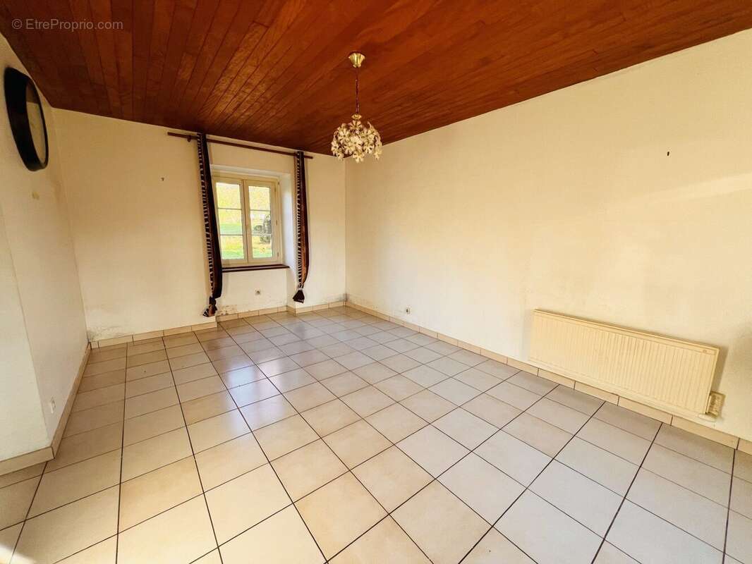 Maison à LA BOUSSAC