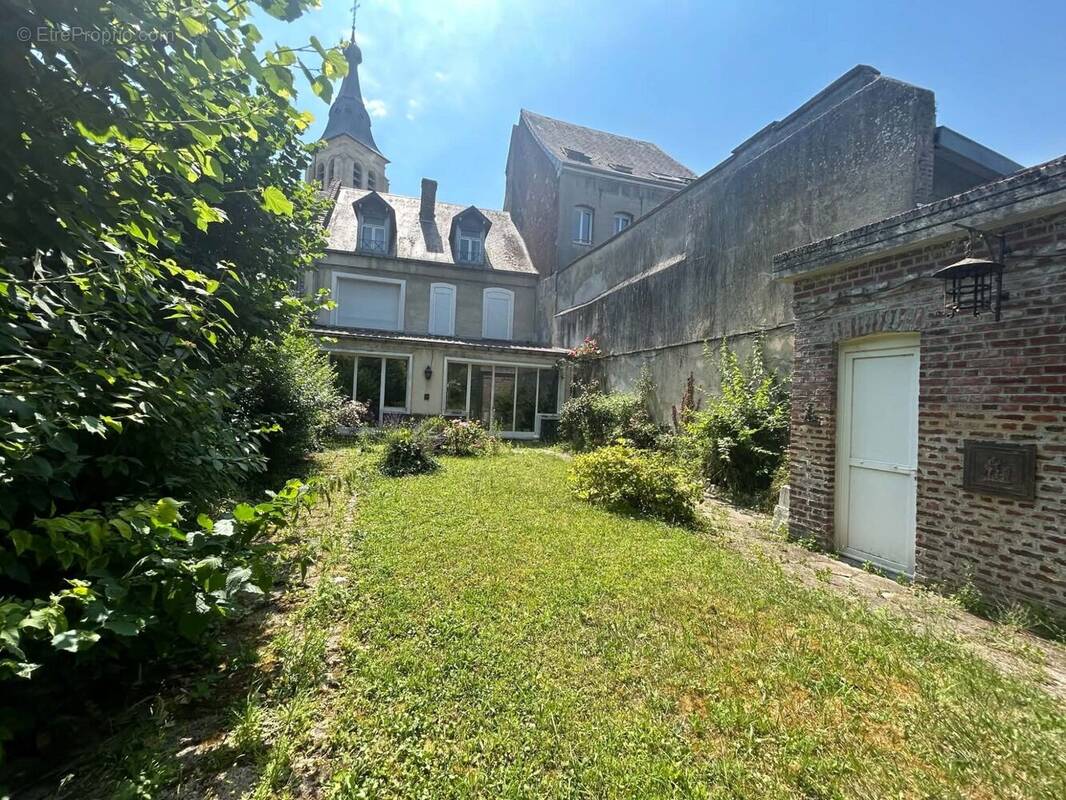 Maison à LE CATEAU-CAMBRESIS