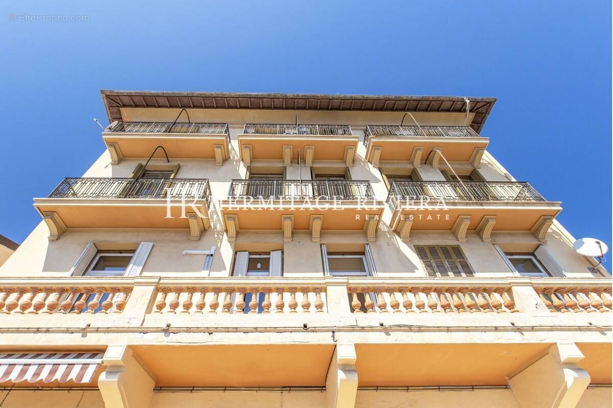 Maison à ROQUEBRUNE-CAP-MARTIN