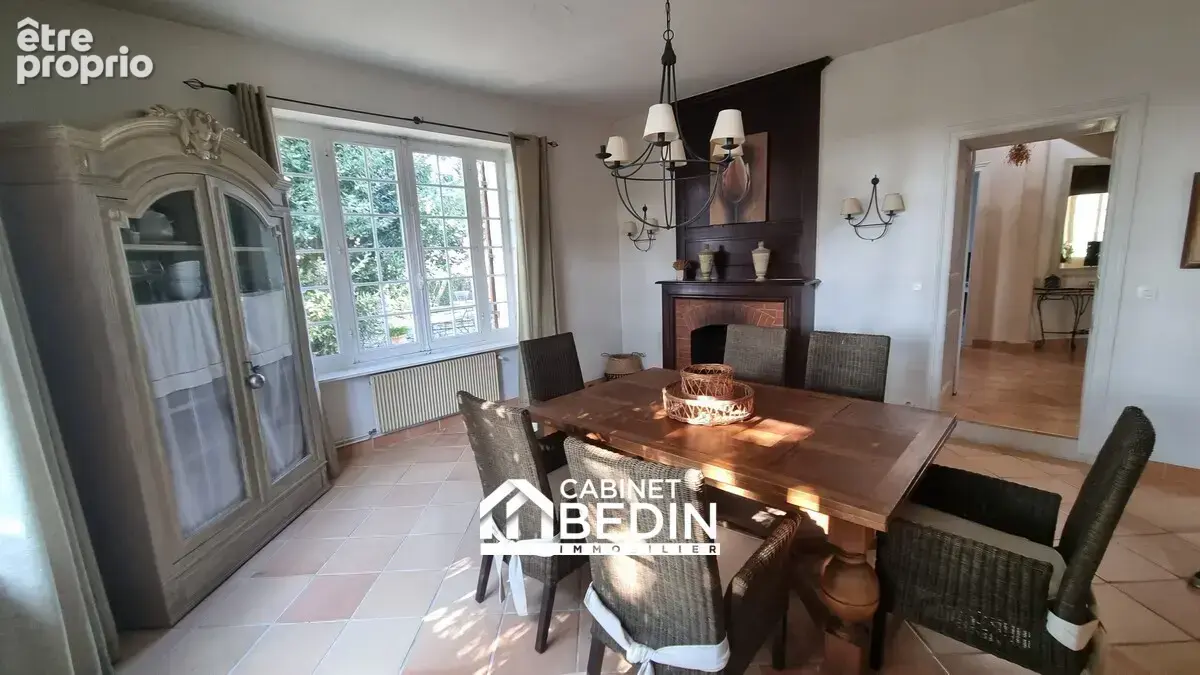 Maison 9 pièces 246 m² à vendre à Bayon-Sur-Gironde (33710) - photo 5