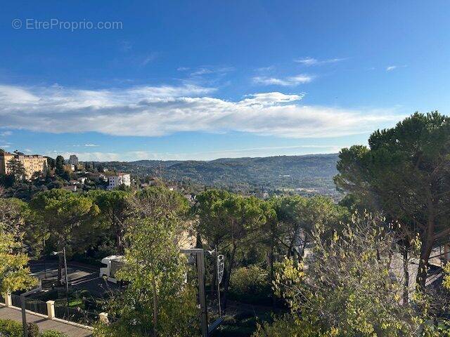Appartement à GRASSE