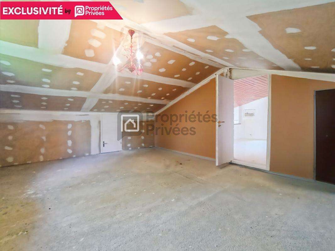 Maison Goyrans 160 m2 - 6 pièces - 3 Chambres - parcelle de 1854 m² - photo 14
