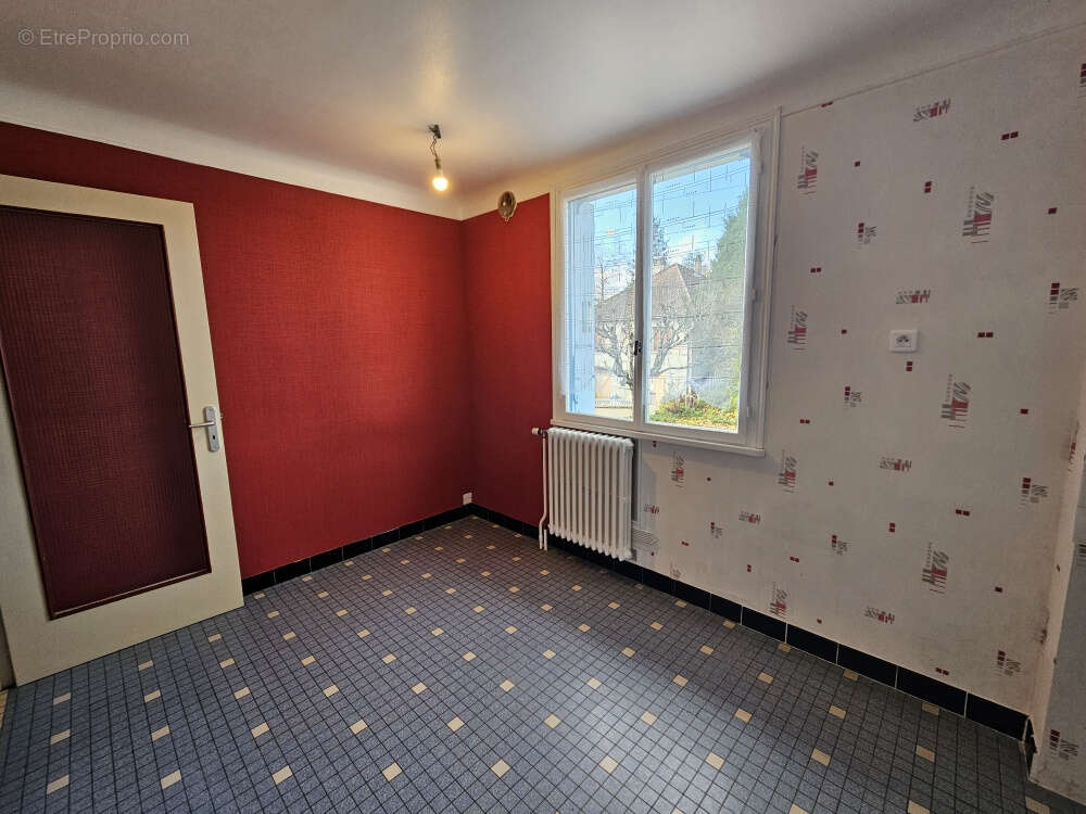 Maison à LA SOUTERRAINE