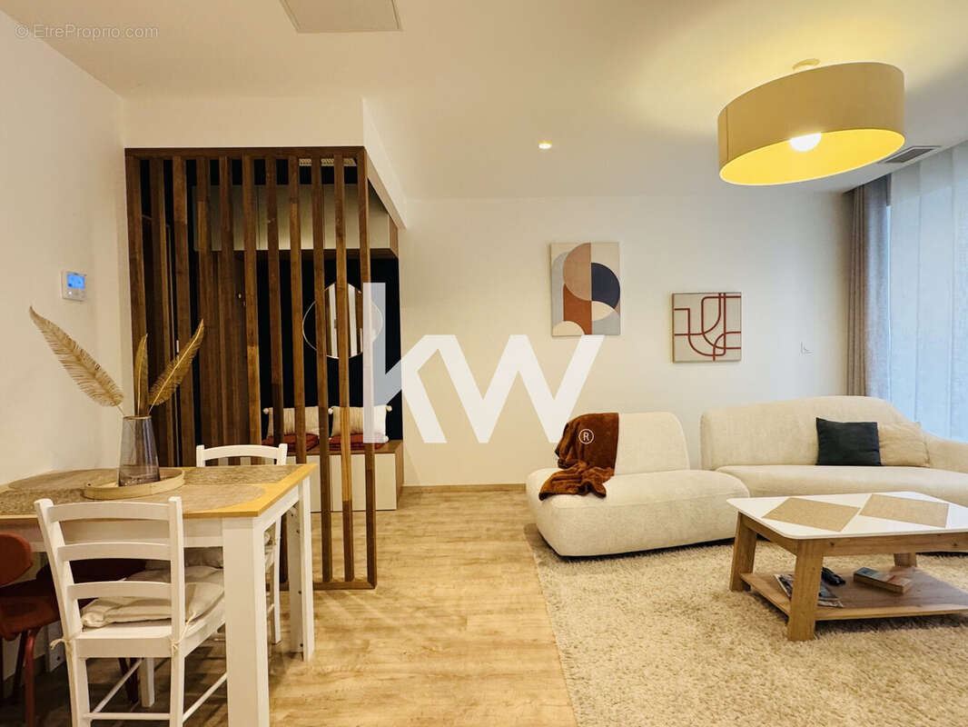 Appartement à SAINT-ETIENNE