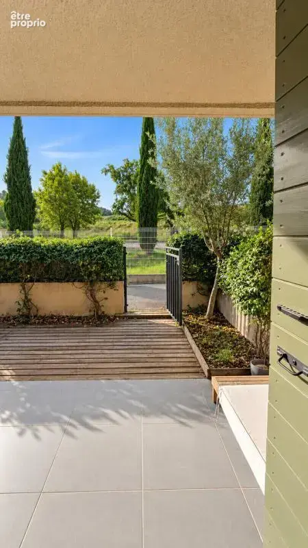 Appartement T2 avec terrasse et jardinet , parking, piscine - photo 14