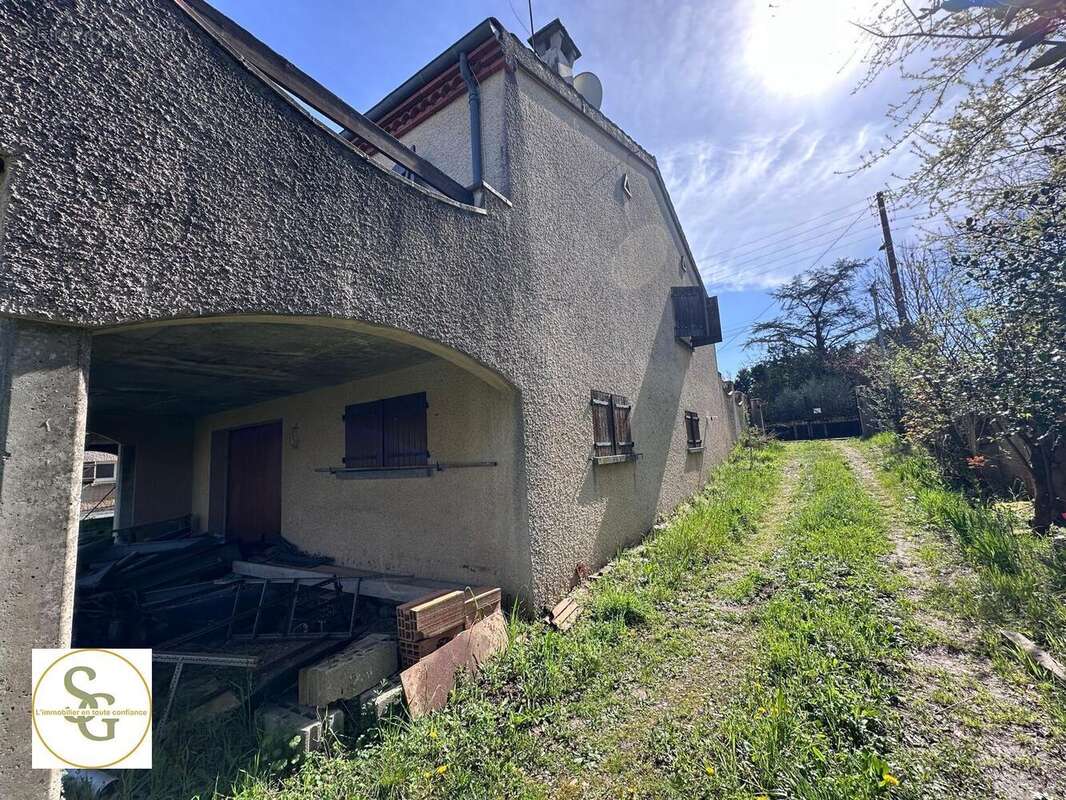   - Maison à GAILLAC