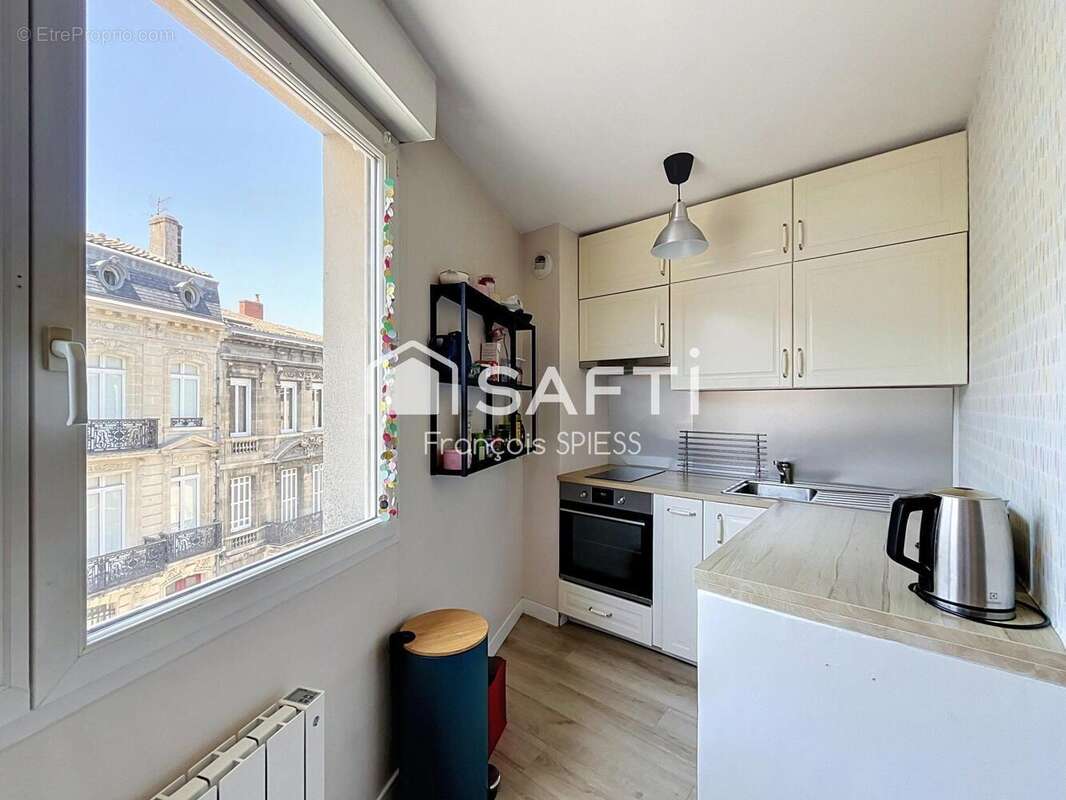 Photo 8 - Appartement à BORDEAUX