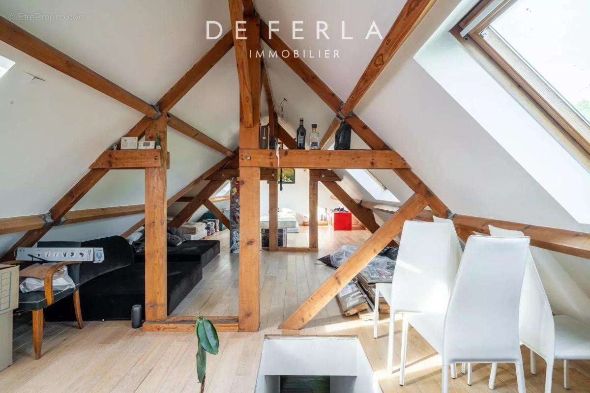 Maison à LE PERREUX-SUR-MARNE