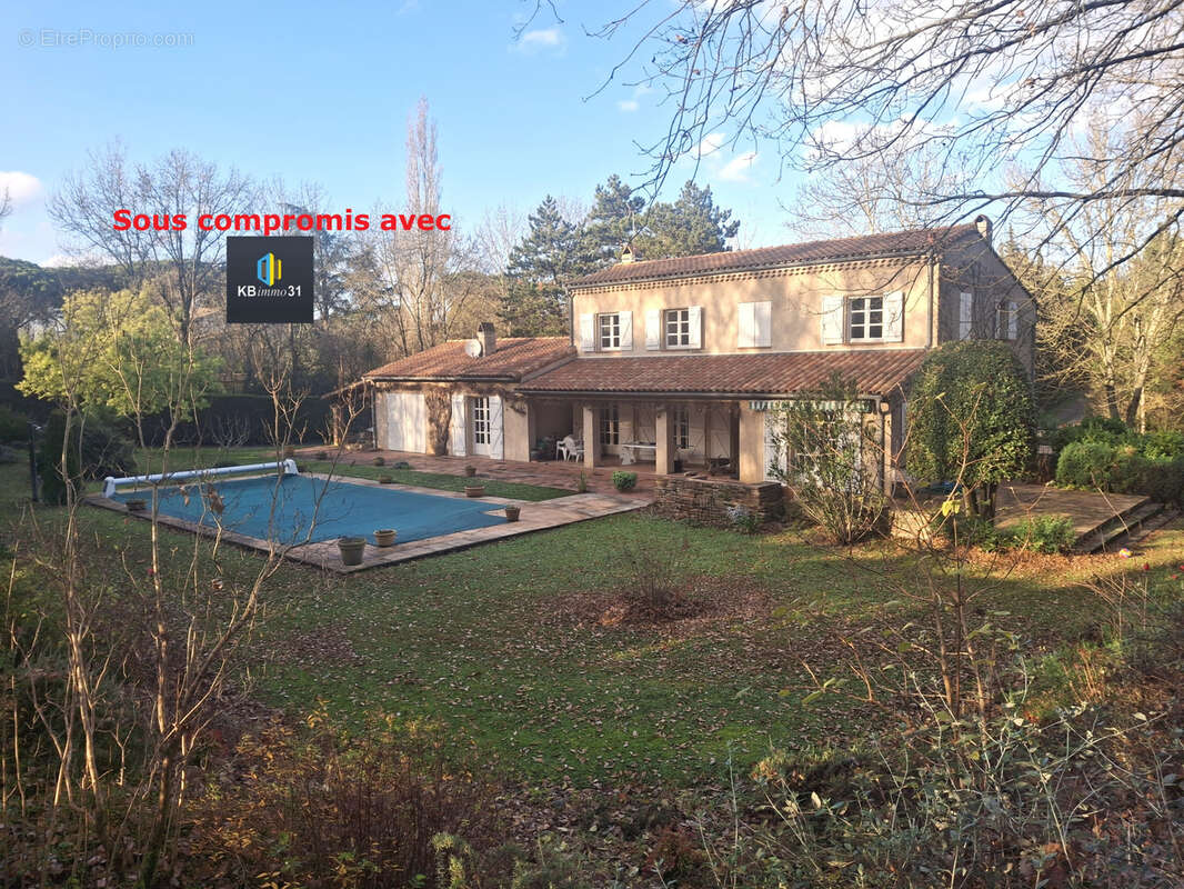 Maison à VIGOULET-AUZIL