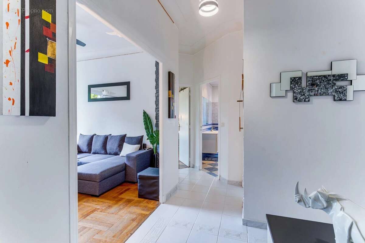 A vendre à Nice, Cimiez, 3 pièces avec parking - photo 4