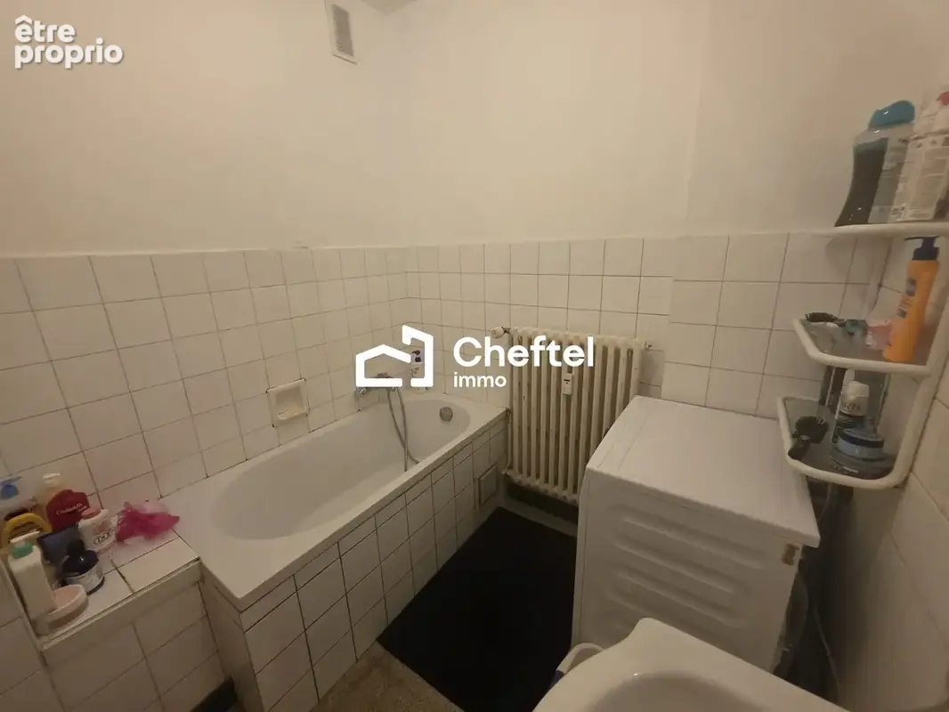 Appartement 50 m² à Cluses  - photo 4