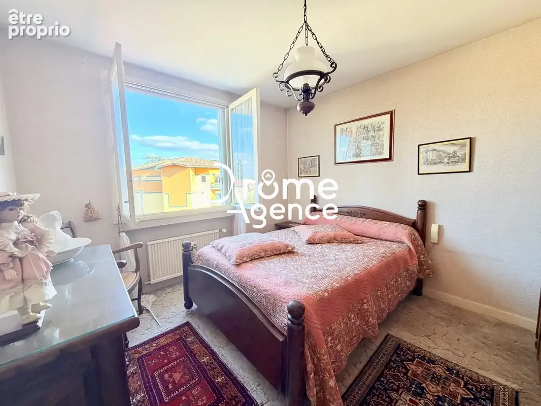 Appartement 4 pièces 77 m² à vendre à Romans-Sur-Isere (26100) - photo 5