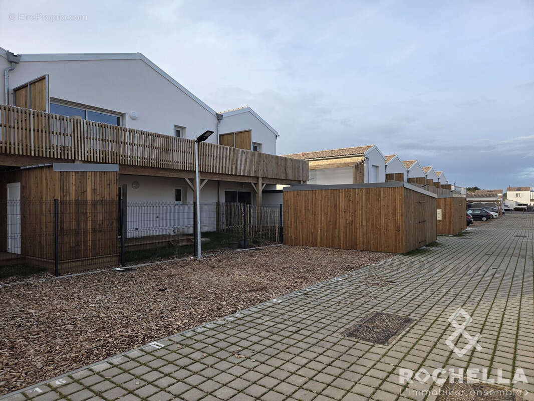 Maison à DOMPIERRE-SUR-MER