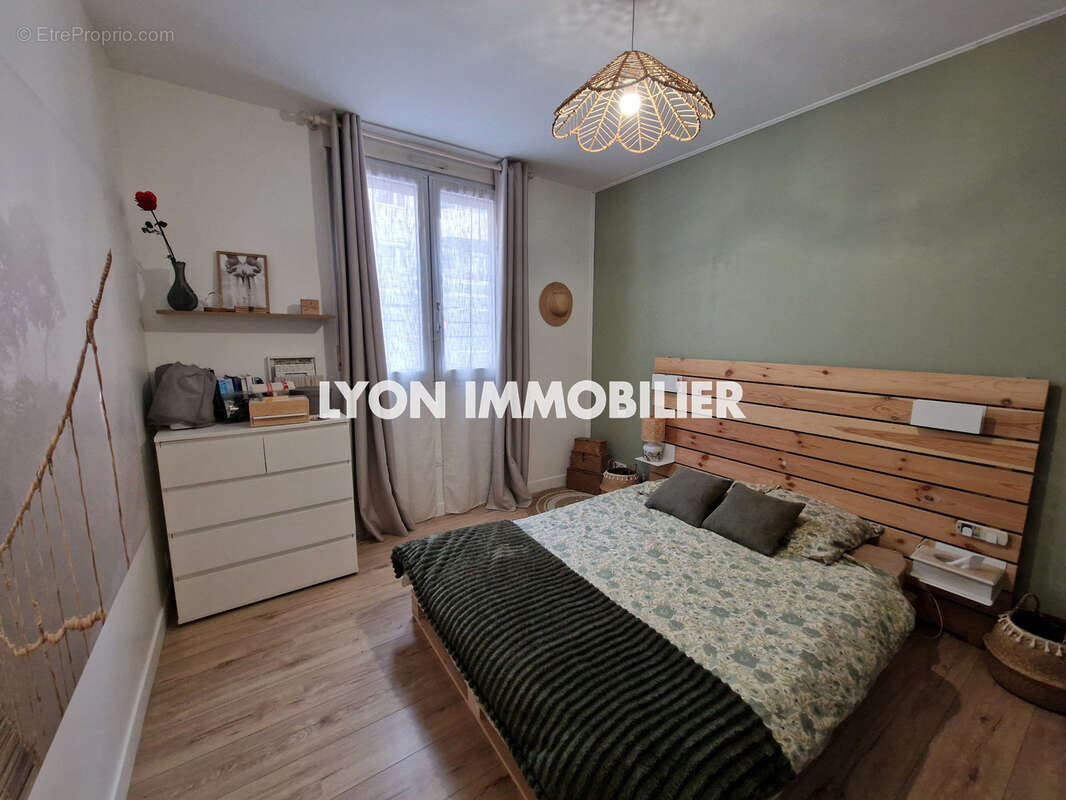 Appartement à LYON-8E
