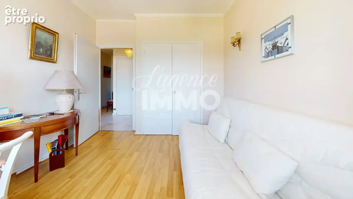 Appartement type 4 avec garage - 10ème étage - photo 8