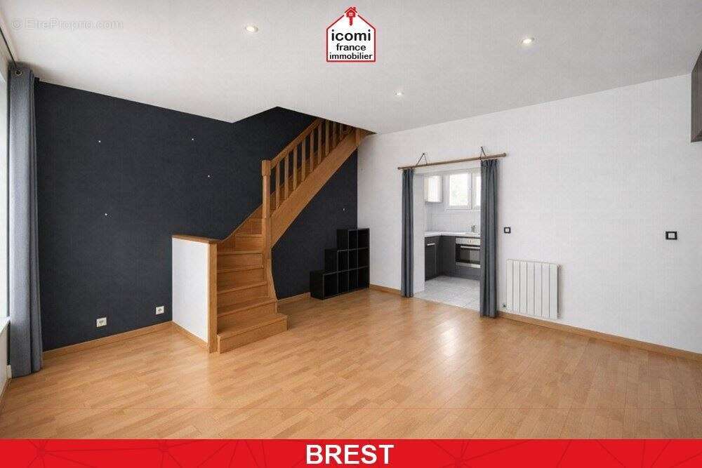 Finistere - brest (29200) - a vendre - appartement - duplex - 1 chambre - beau potentiel - petite copropriete - ideal investisse - photo 4