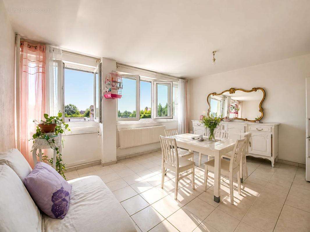 Appartement de 3 pièces de 53 m² à Marseille - photo 4