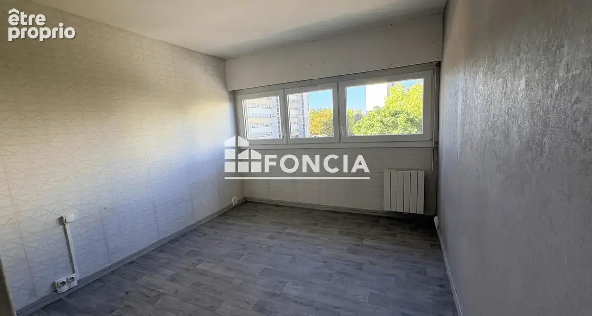 Le Bouscat - T3 bis avec double balcon, garage et cellier - photo 7