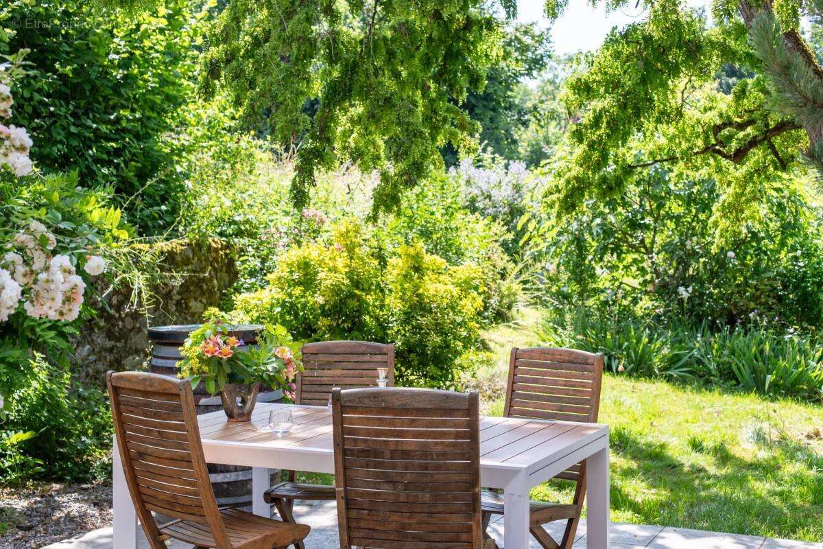 Maison à MAXILLY-SUR-LEMAN