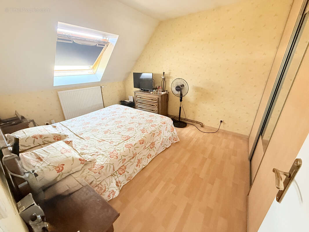 - Maison 4 chambres avec s/sol - - photo 9