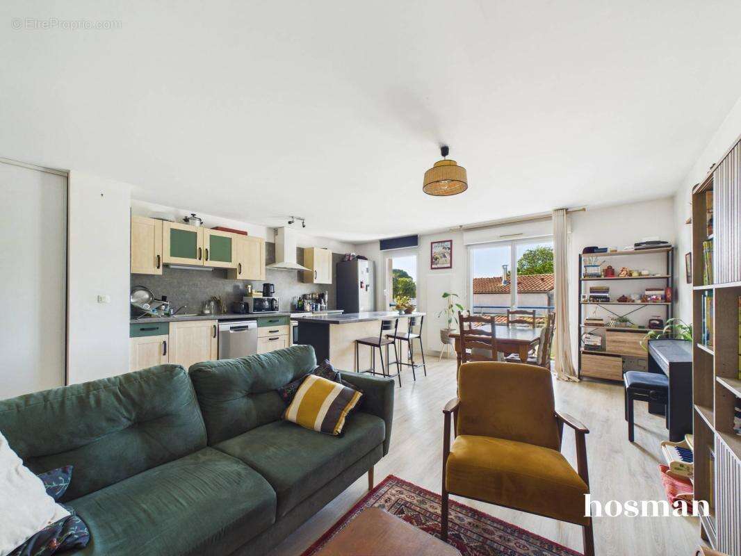 Appartement à REZE