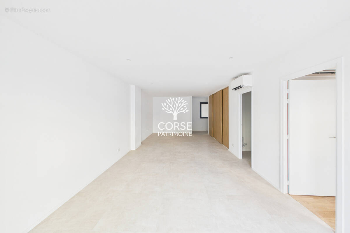 Appartement à PORTO-VECCHIO