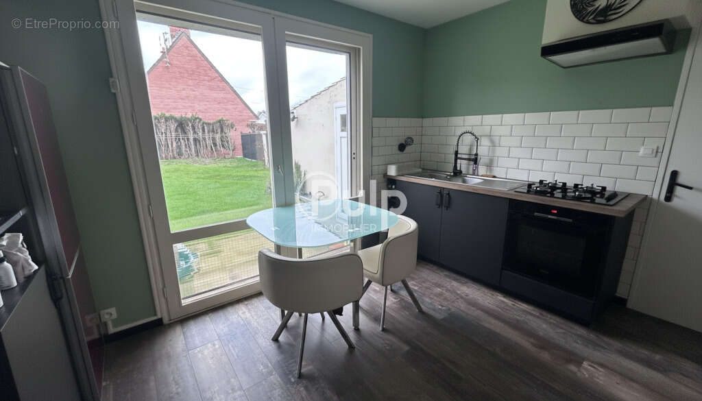 Maison à BRUAY-LA-BUISSIERE