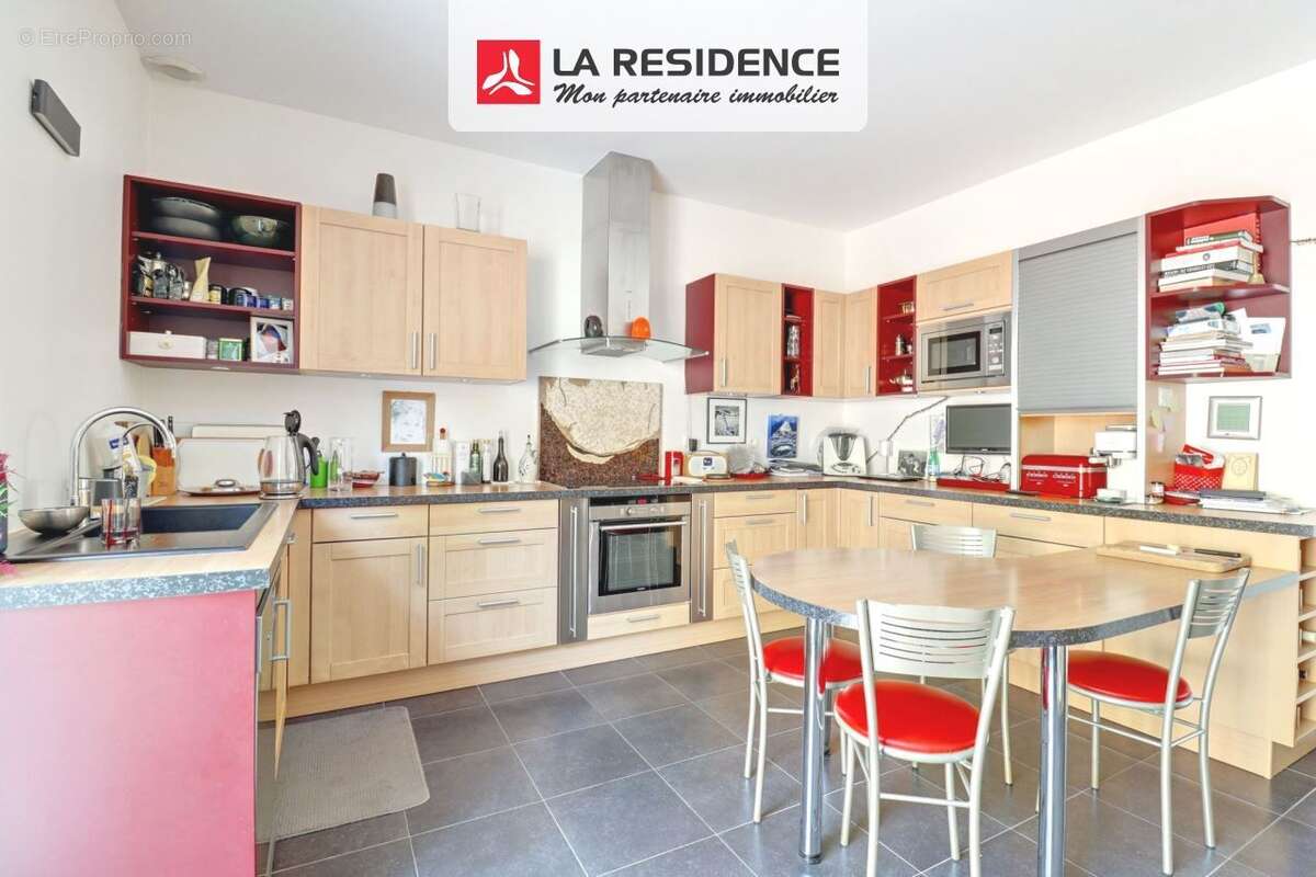 Maison à CARRIERES-SUR-SEINE