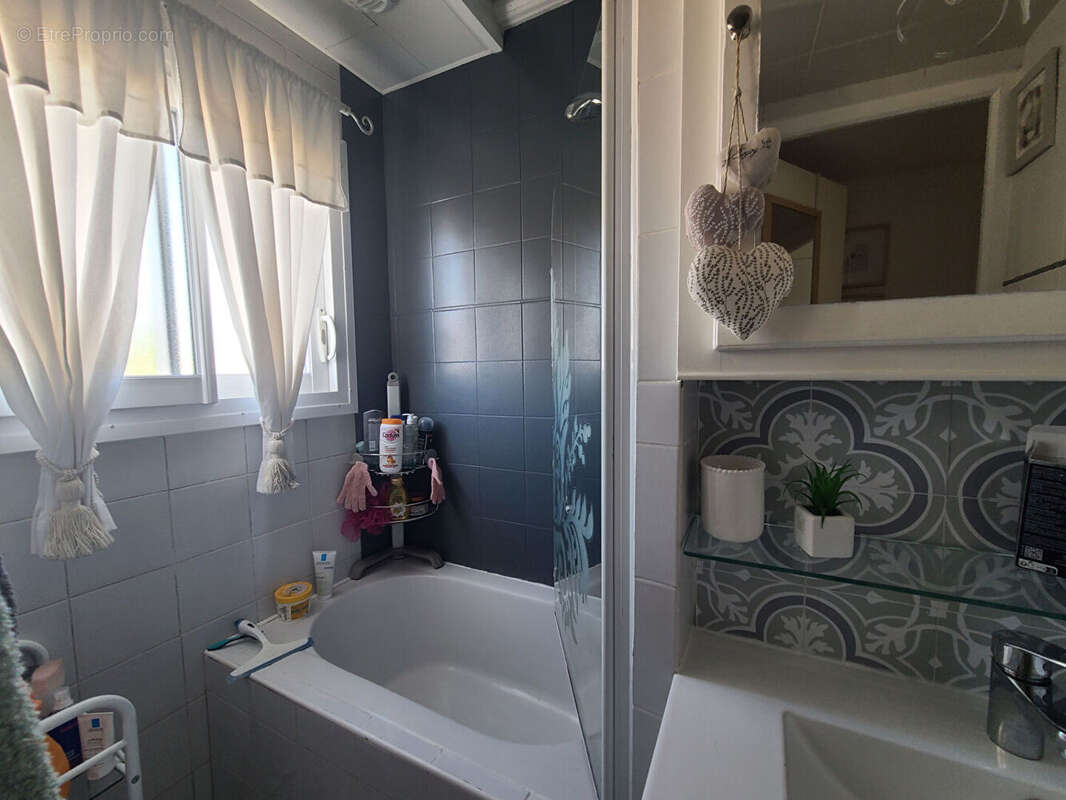 Appartement à VILLEPREUX