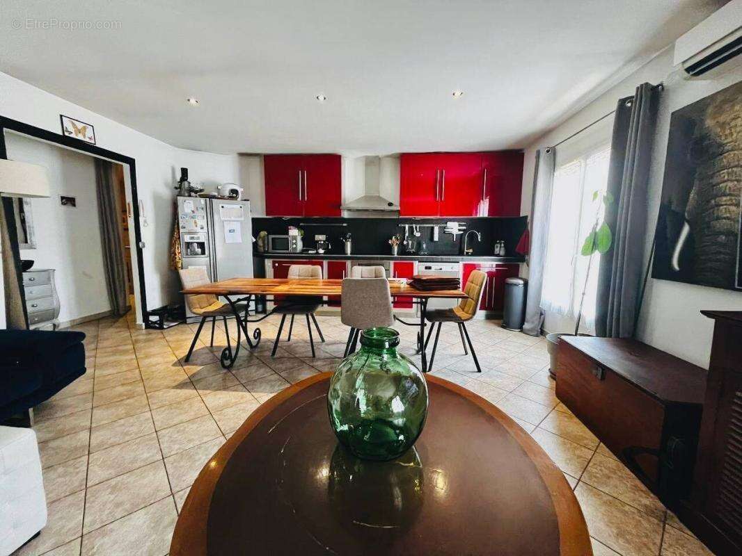 appartement T4 avec 2 parkings - photo 3
