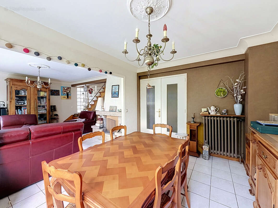 Maison familiale   hypercentre de bruz   133 m2   rare sur le secteur - photo 6